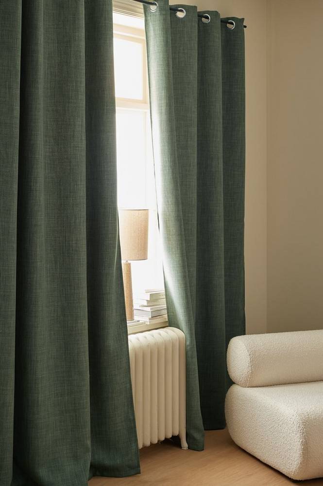 Mörkläggande gardin Iben med öljetter, 1 st