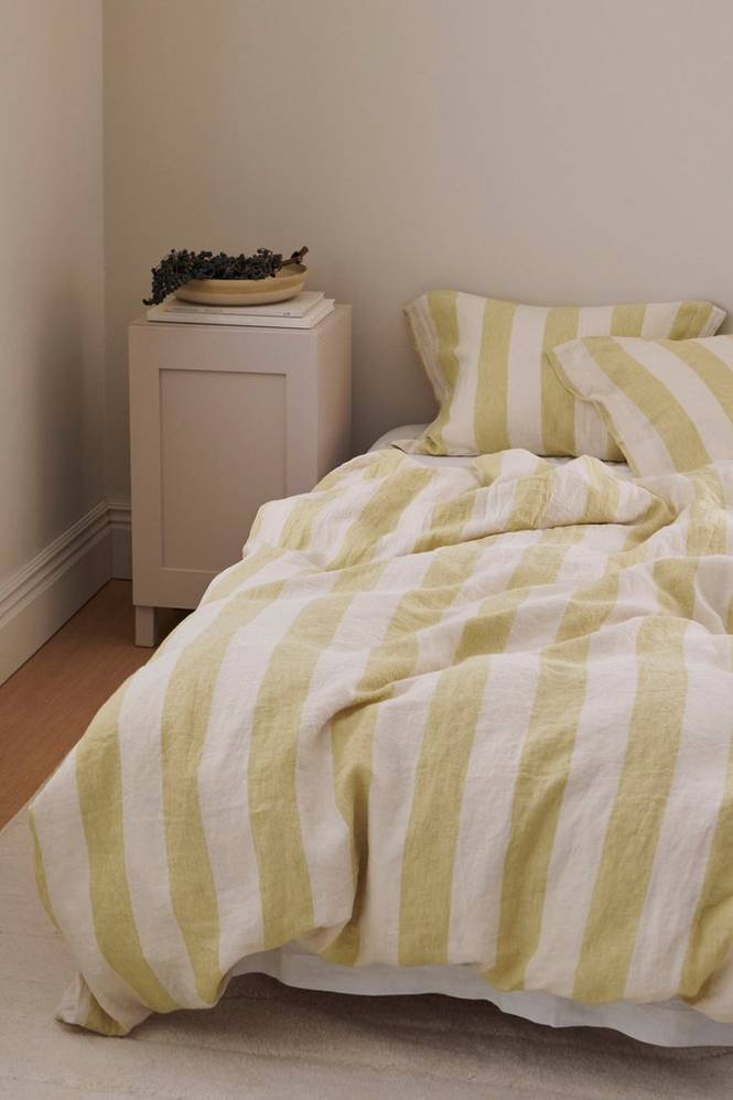 Sengesett Candice Block Stripe i vasket lin, 2 deler