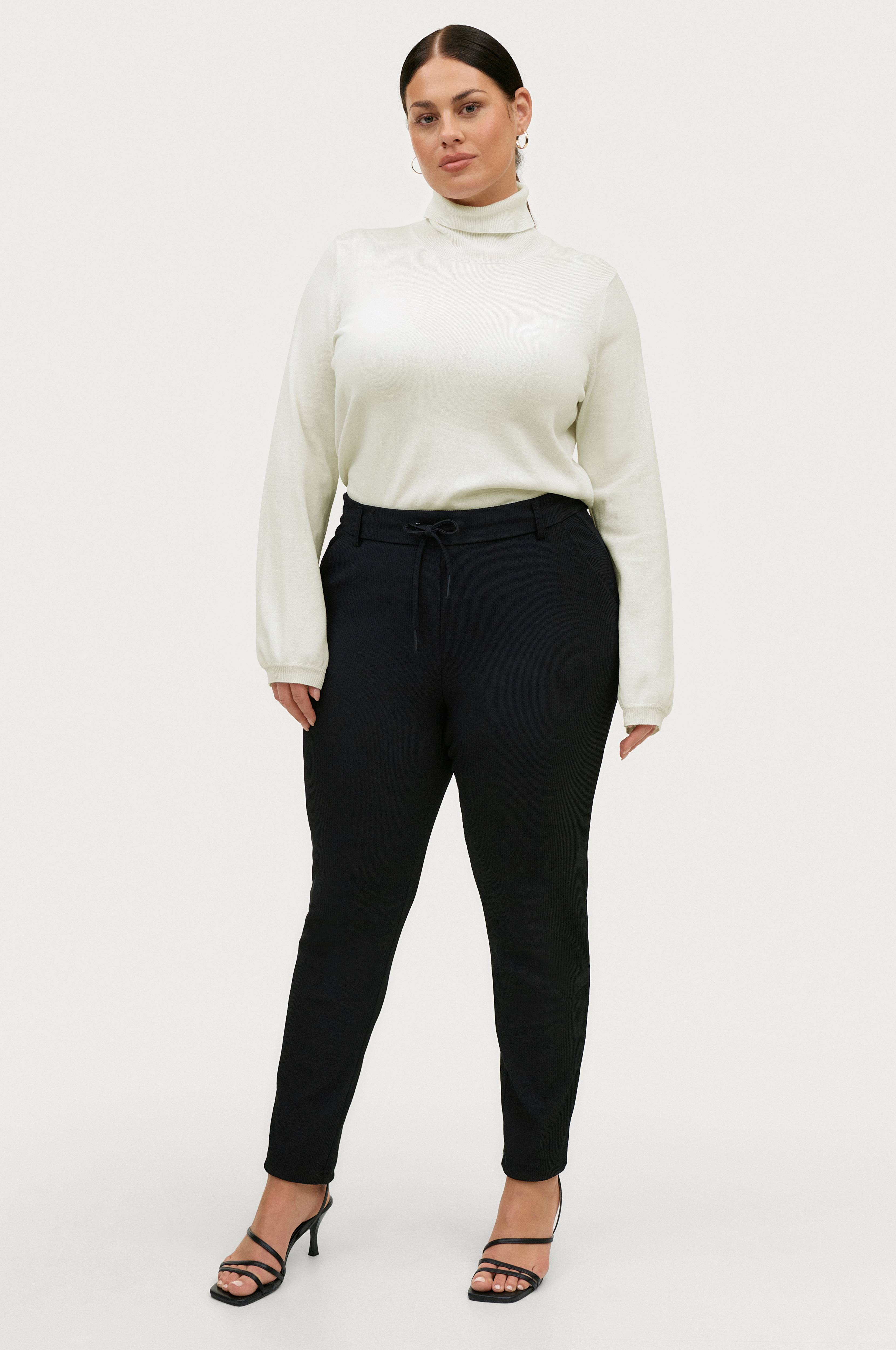 Only Carmakoma Ravenna plisse pant offwhite/black