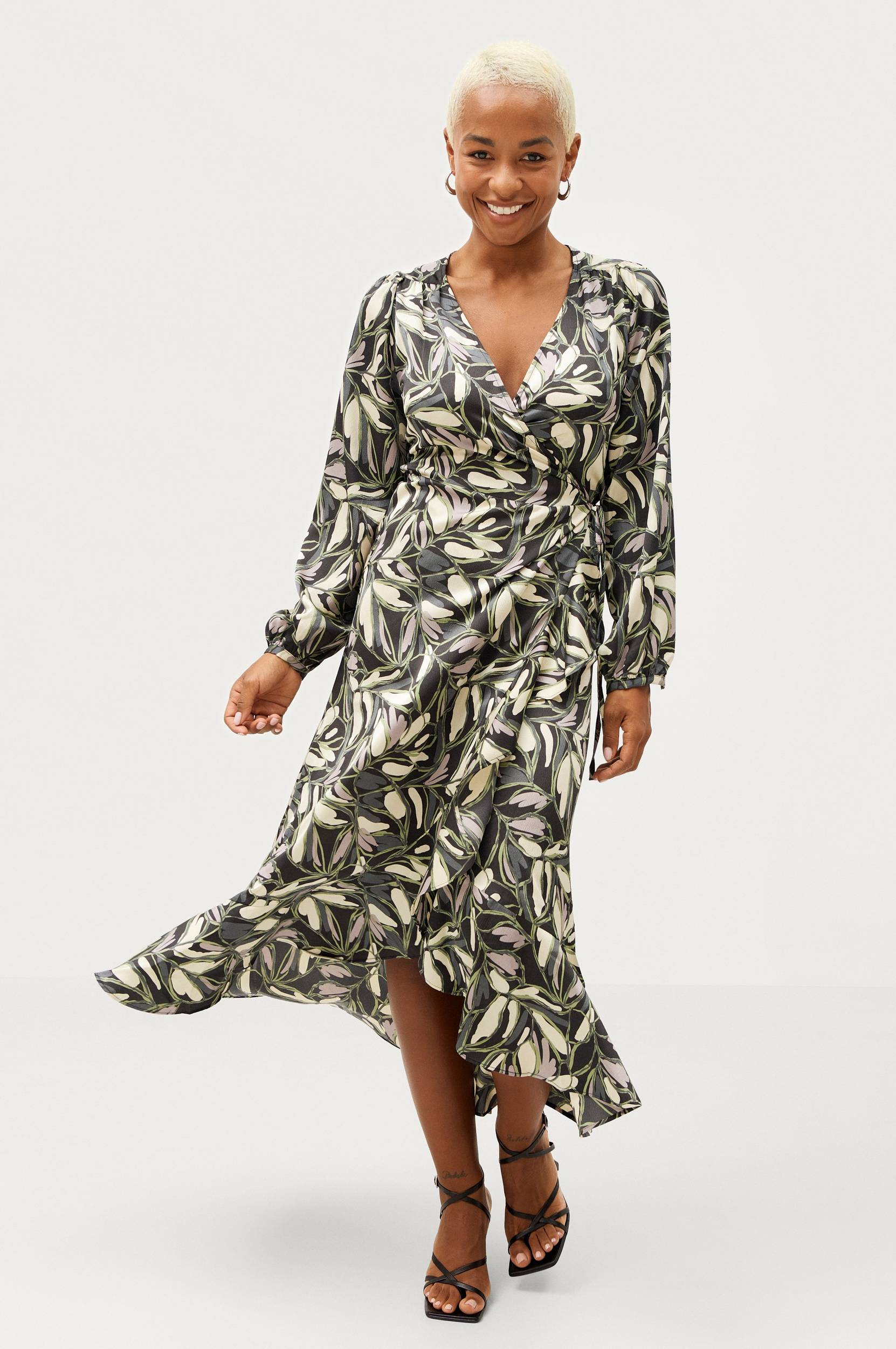 Soaked in Luxury - Slå-om kjole slKarven Printed Dress LS - Sort - 36