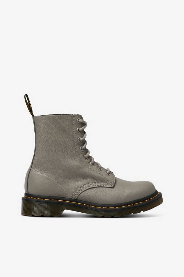 Dr martens outlet virginia 36