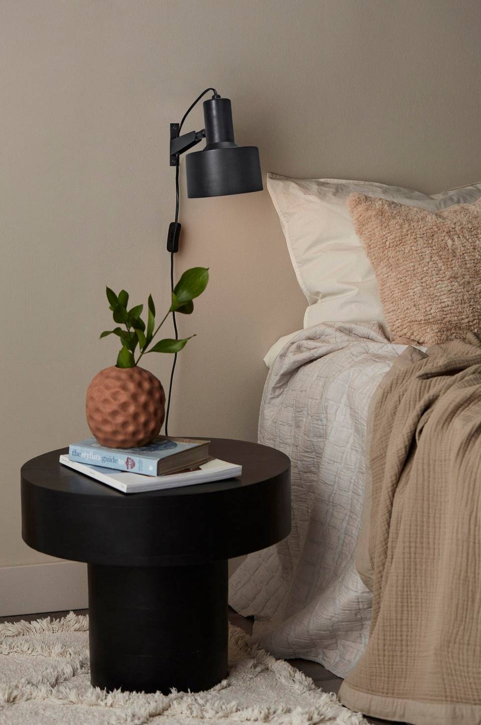 PR Home Vägglampa Solo 23 cm, svart från PR Home, bild 2