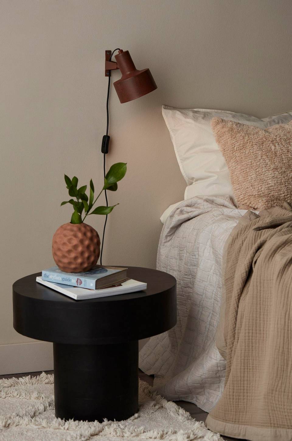 PR Home Vägglampa Solo 23 cm, brun från PR Home, bild 5