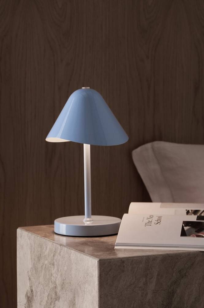 Bordlampe Nathan Mini med USB-lading