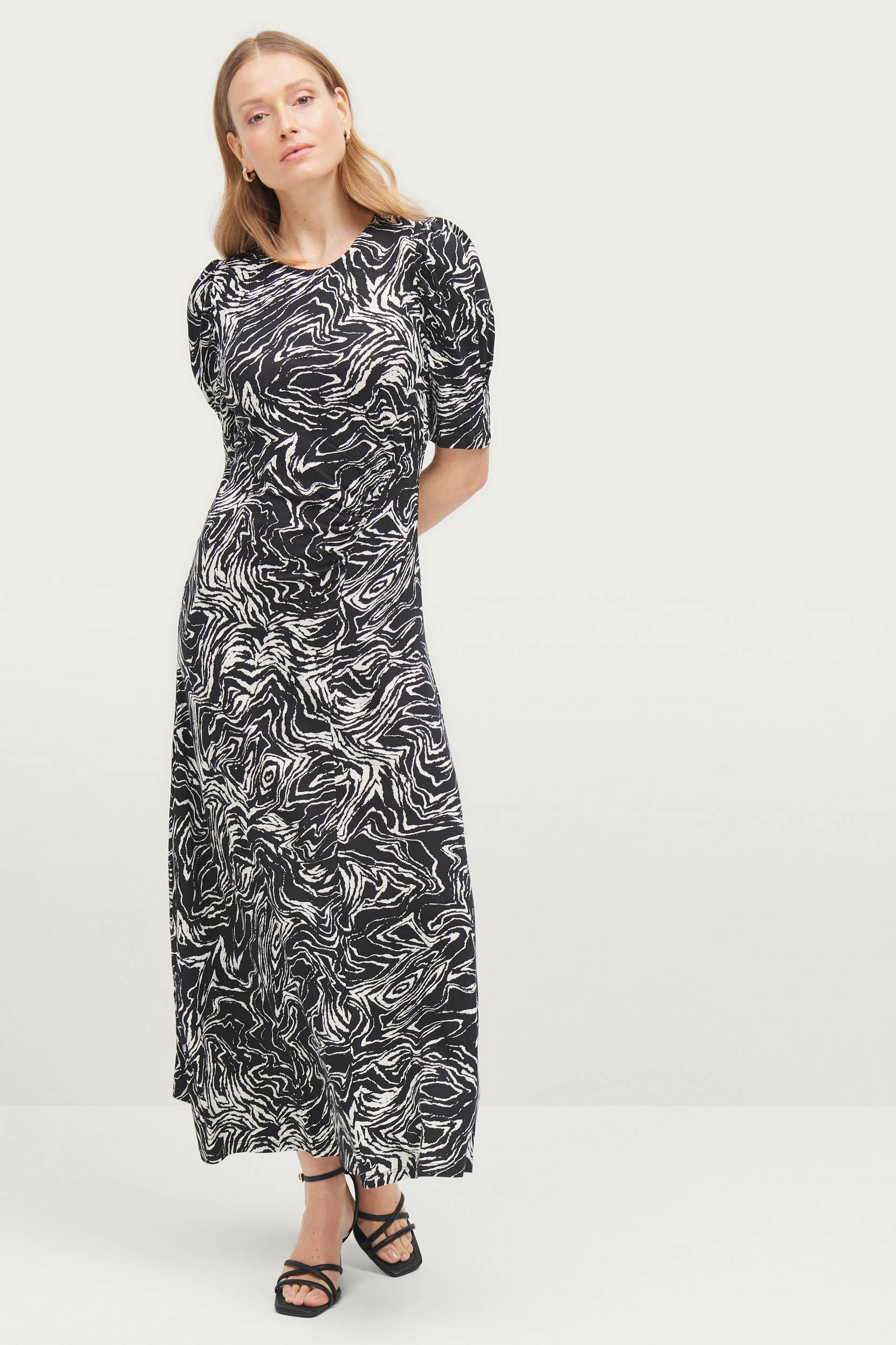 Soaked in Luxury - Maxi kjole slHanadi Printed Dress - - 38 - Kjoler - Tøj til kvinder (30295938)