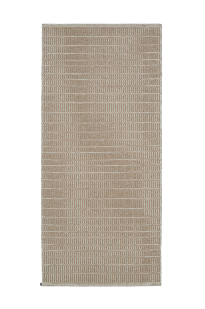 Plastteppe Mai