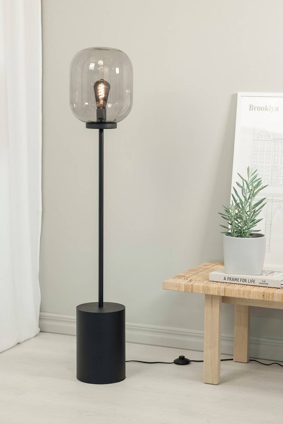 Markslöjd Golvlampa BROOKLYN 1L, svart från Markslöjd, bild 2