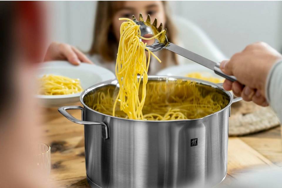 Zwilling Pastaslev 33 cm, silver från Zwilling, bild 5