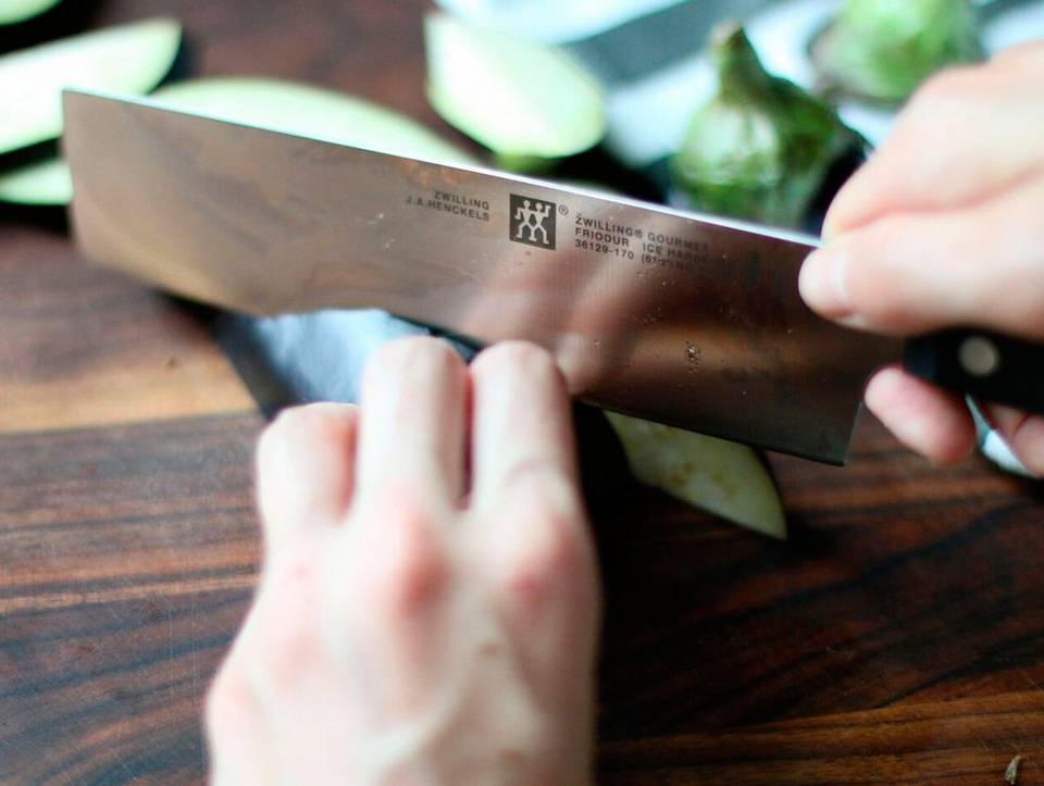 Zwilling Kniv Nakiri Gourmet 17 cm, svart från Zwilling, bild 5