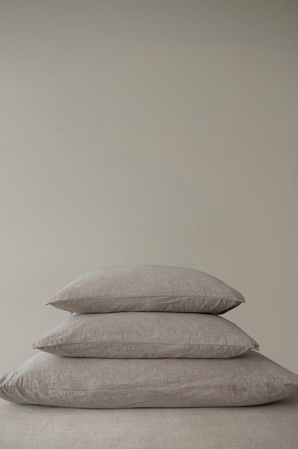 Mimou Örngott Stripe No 1, 65x65 cm hampa / bomull, beige från Mimou, bild 2