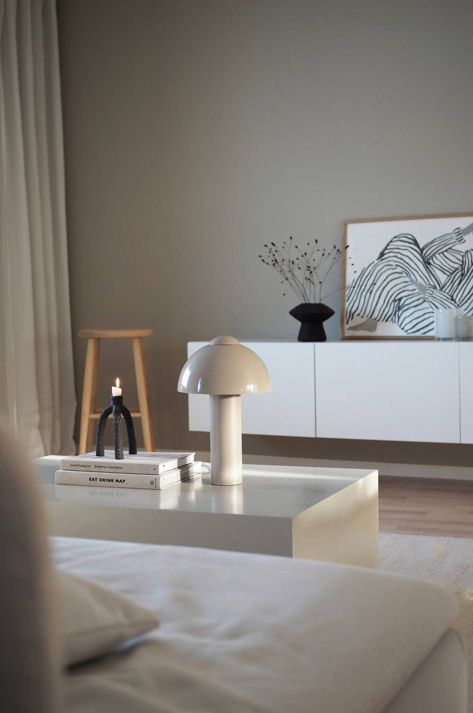 Globen Lighting Bordslampa Buddy 23, beige från Globen Lighting, bild 2