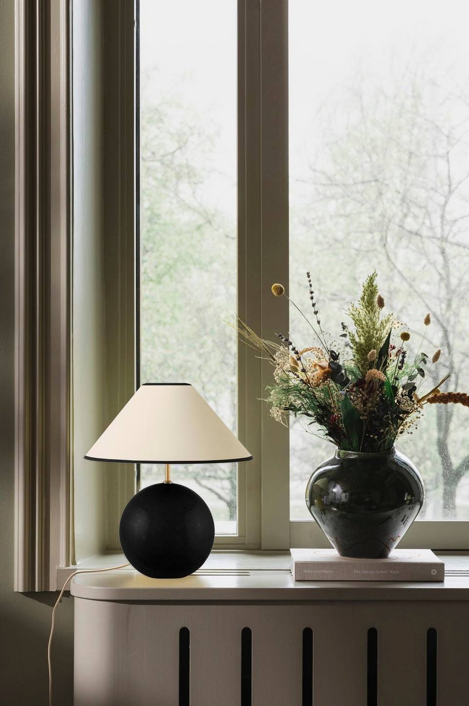Globen Lighting Bordslampa Iris 35, svart från Globen Lighting, bild 5