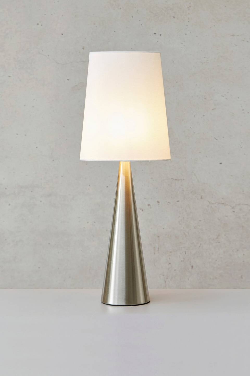 Markslöjd Bordslampa Conus 1L, silver från Markslöjd, bild 2