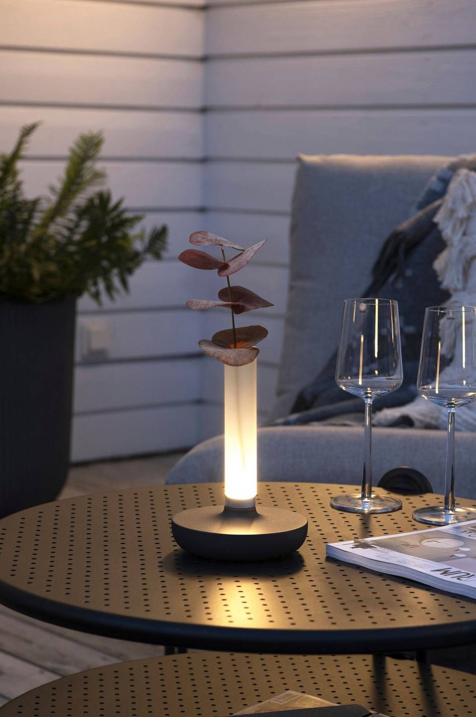 Konstsmide Bordslampa Biarritz USB, svart från Konstsmide, bild 5