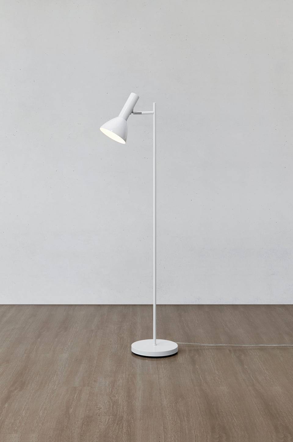 Markslöjd Golvlampa Metro, vit från Markslöjd, bild 2