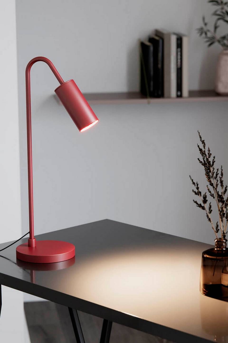 By Rydéns Bordslampa Curve Höjd 51cm, röd från By Rydéns, bild 5