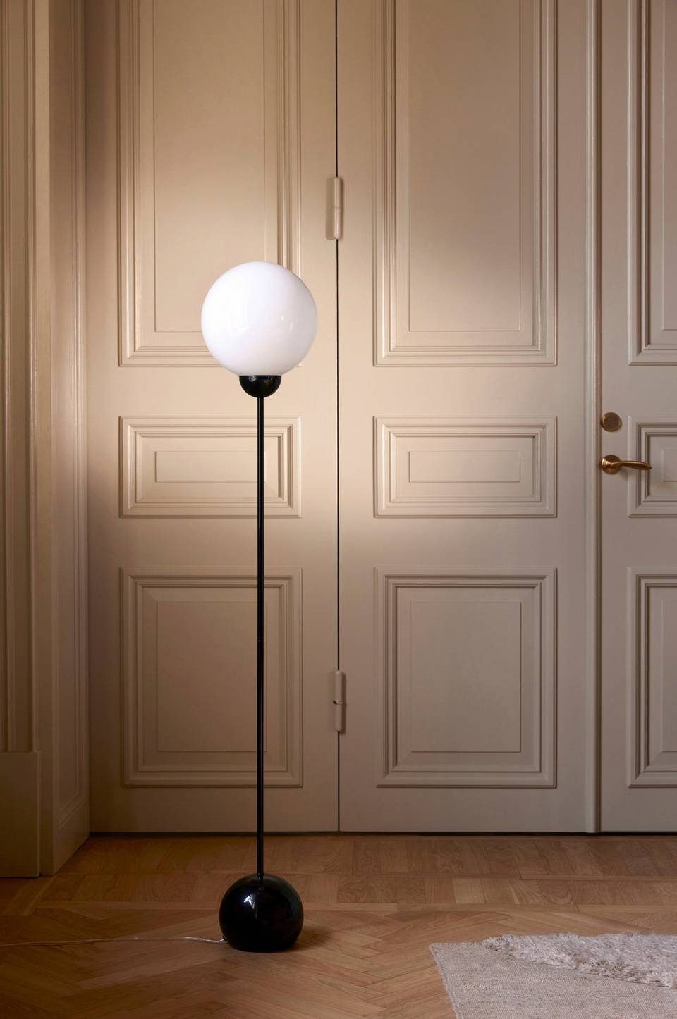 Globen Lighting Golvlampa Ripley, svart från Globen Lighting, bild 5