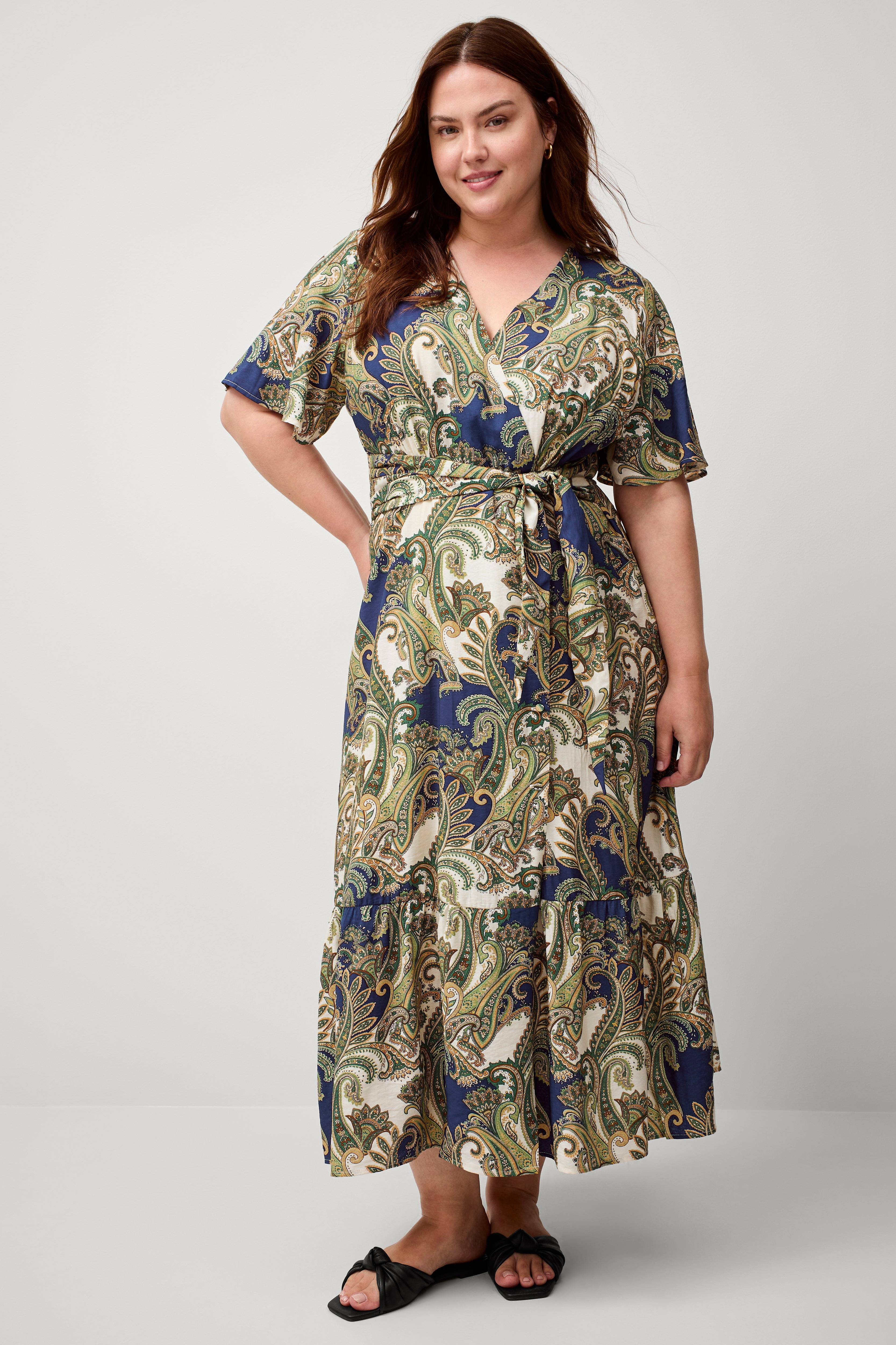 Robe Longue Maxi Mango – Soie Verte – Taille S (UK 8) – Neuve Sans étiquettes – Style Bloggers