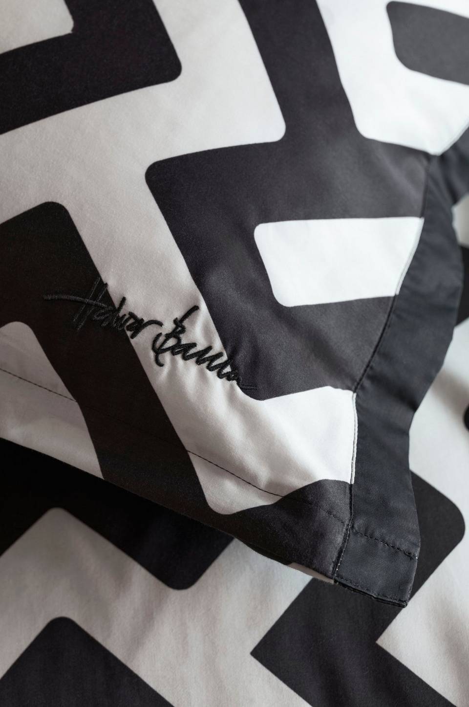 Halvor Bakke Bäddset Anura, svart från Halvor Bakke, bild 2