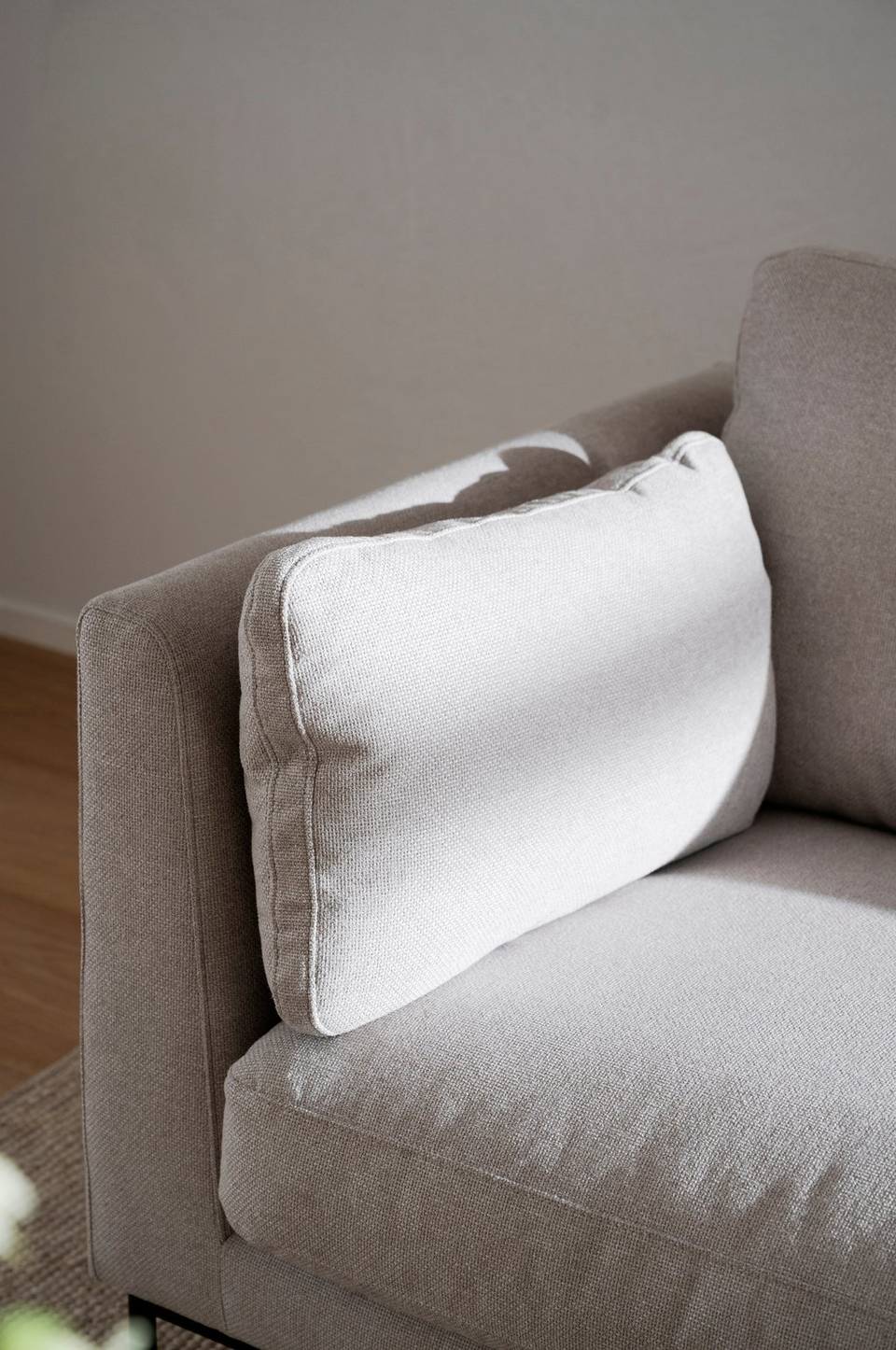 Rowico Home Corwin soffa, beige från Rowico Home, bild 5
