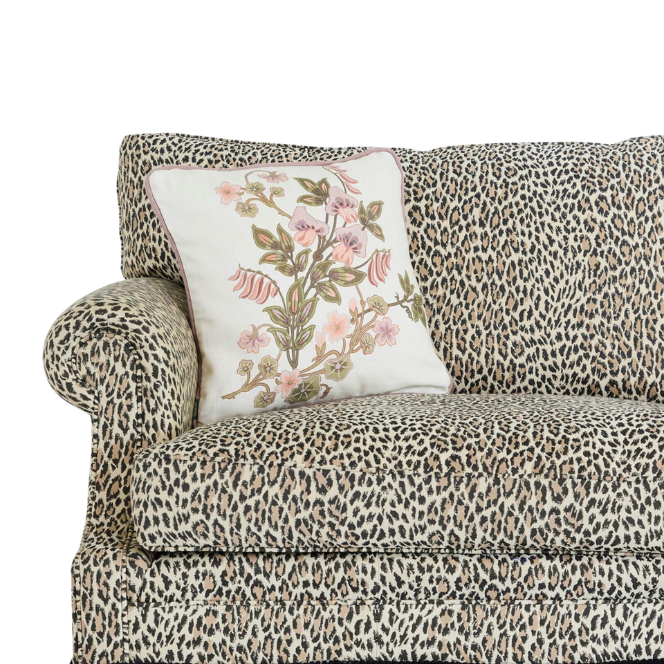 House of Hackney Kudde The Dancing Orchids Medium Piped Hemp, beige från House of Hackney, bild 2