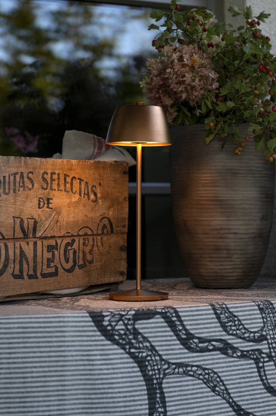 Konstsmide Éze bordslampa usb, koppar från Konstsmide, bild 2