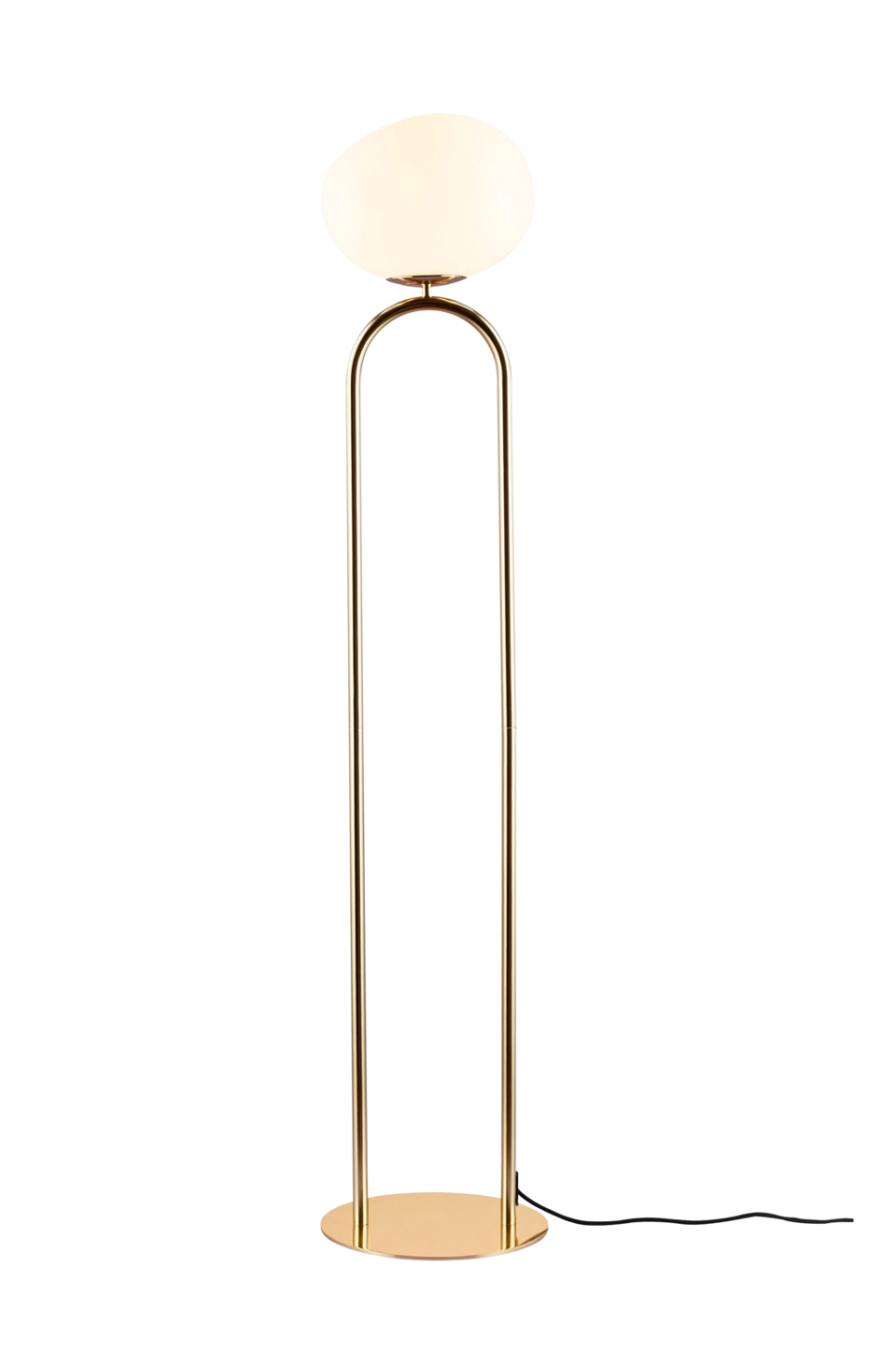 Design For The People Golvlampa Former, mässing från Design For The People, bild 2
