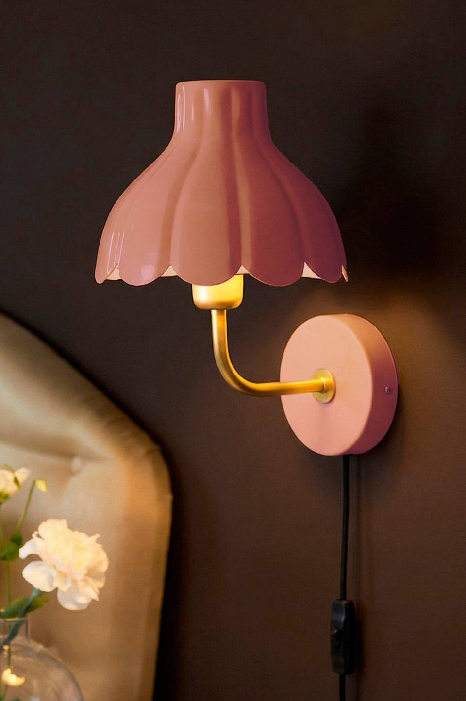 PR Home Vägglampa Wells, rosa från PR Home, bild 5