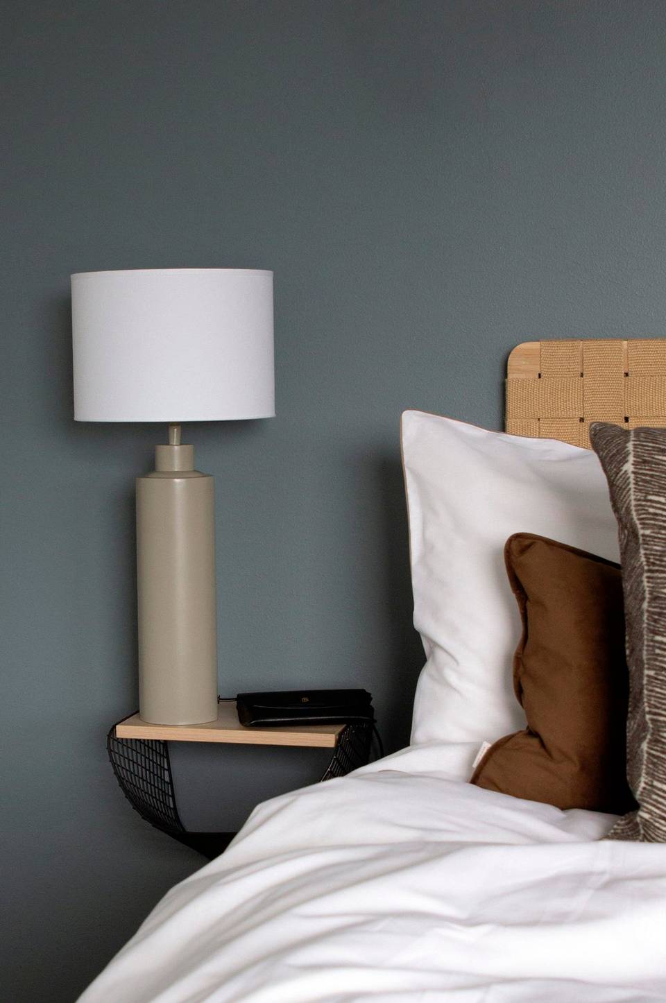 PR Home Lampfot Solo, beige från PR Home, bild 2