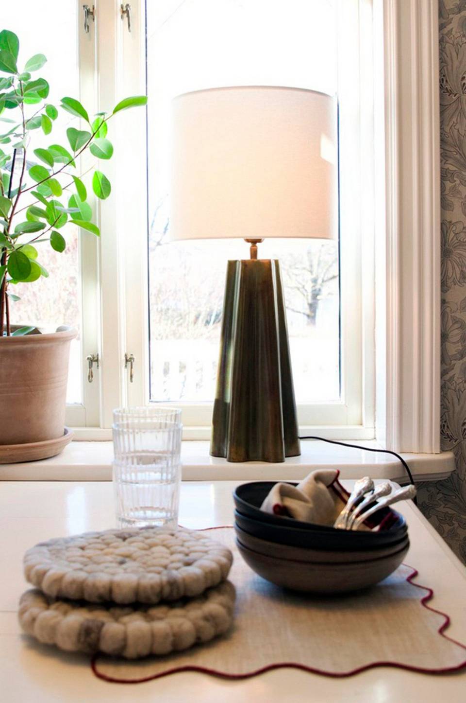 PR Home Lampfot Aira, guld från PR Home, bild 2