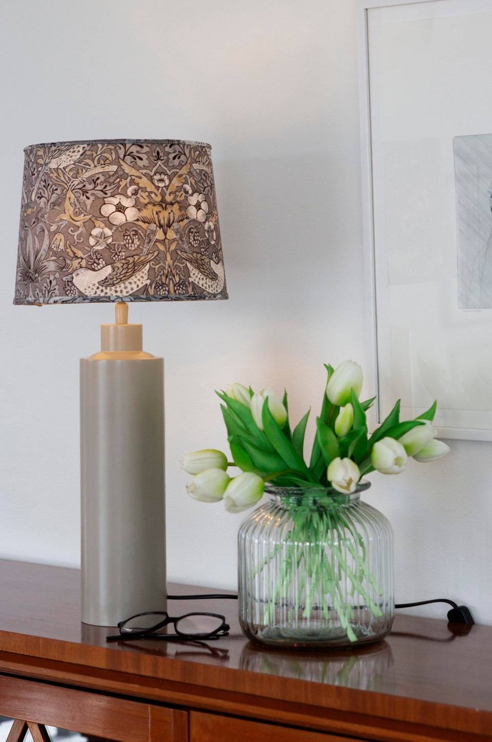 PR Home Bordslampa Solo, beige från PR Home, bild 2