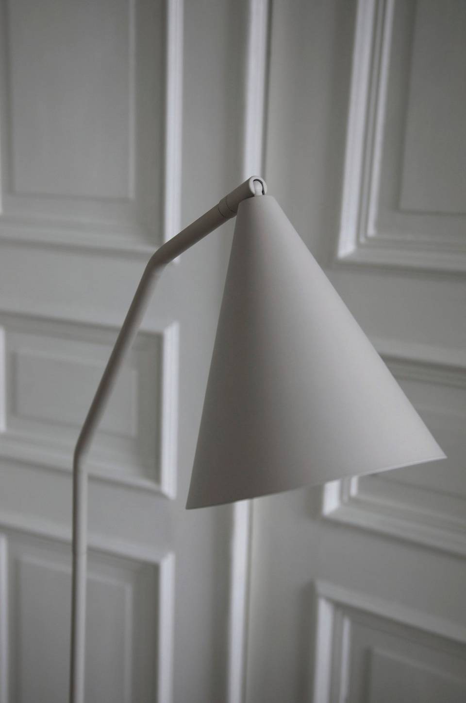 Markslöjd Golvlampa Funil 3-Step LED, beige från Markslöjd, bild 5