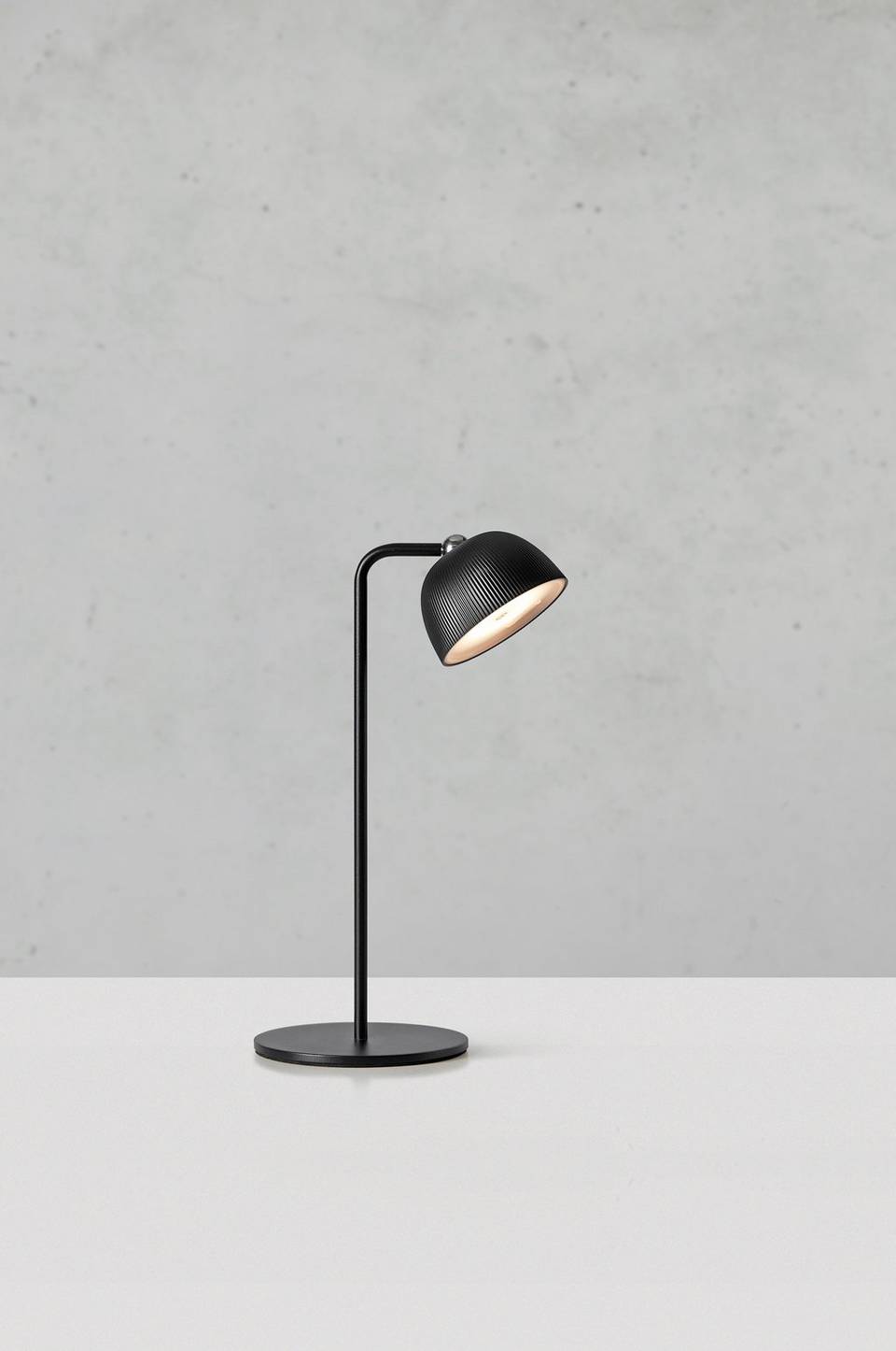 Markslöjd Uppladdningsbar Bordslampa Diverse 3-in-1 1L, svart från Markslöjd, bild 5