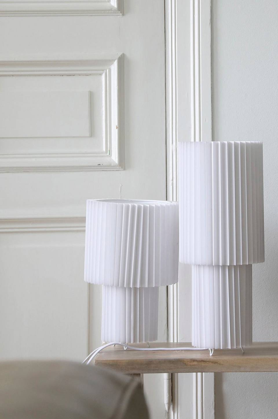 Markslöjd Bordslampa Catis 1L 32cm, vit från Markslöjd, bild 2