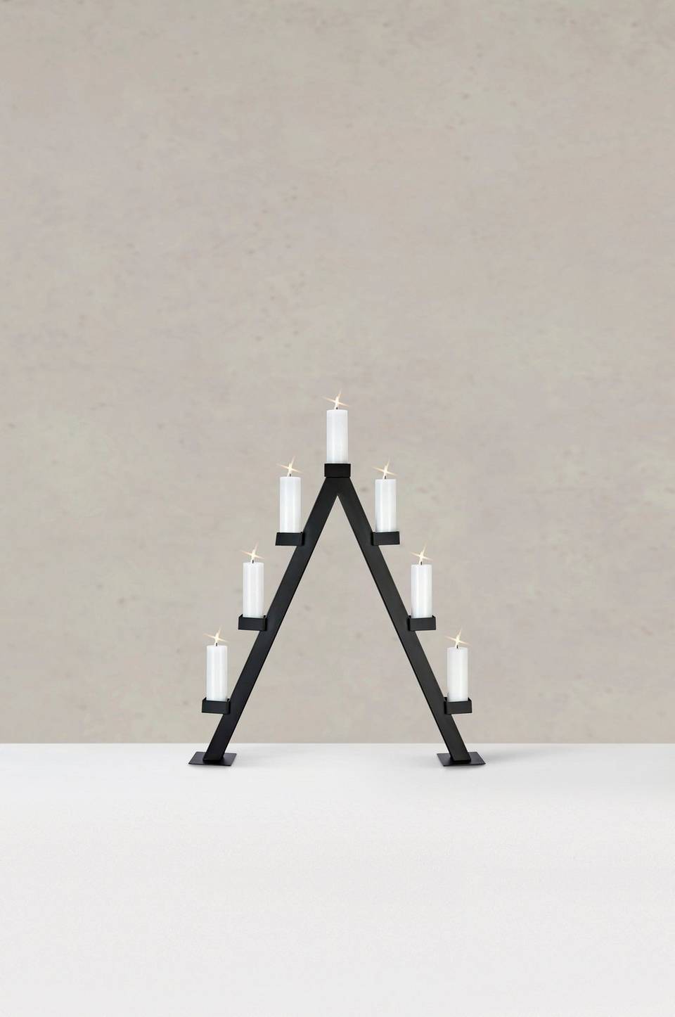 Markslöjd Ljusstake Arbor 7L Batteridriven, svart från Markslöjd, bild 2