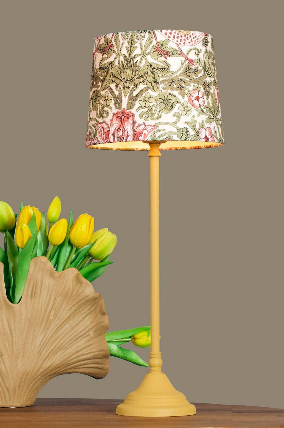 PR Home Bordslampa Tove, gul från PR Home, bild 5