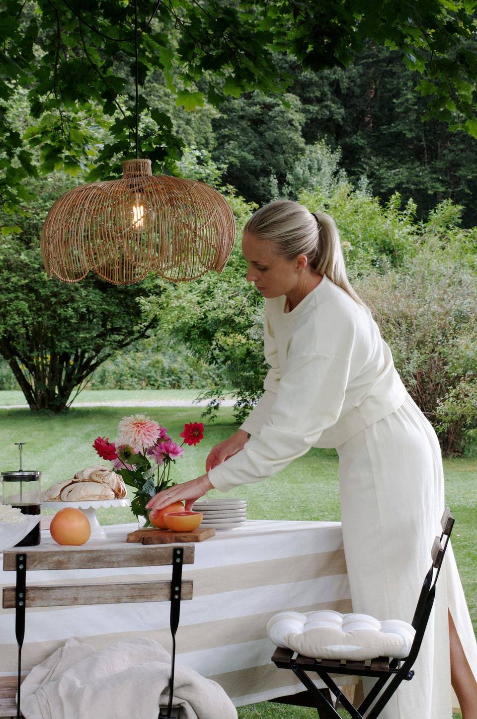 PR Home Utomhuslampa Belle, beige från PR Home, bild 2