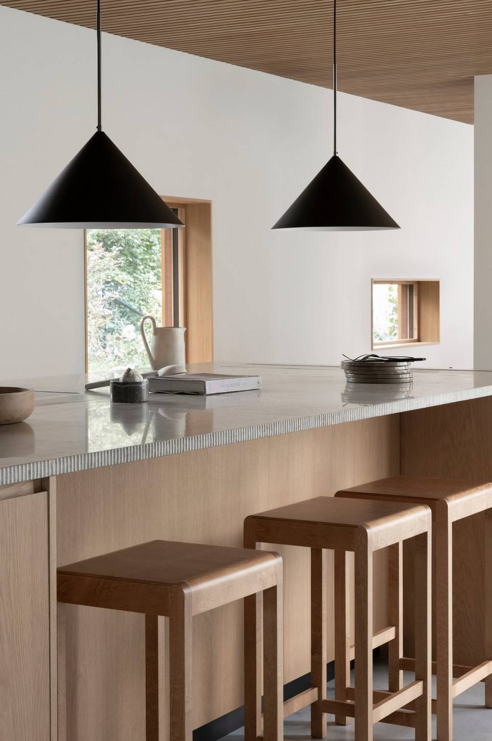 watt & VEKE Taklampa Kuro 45, svart från watt & VEKE, bild 2
