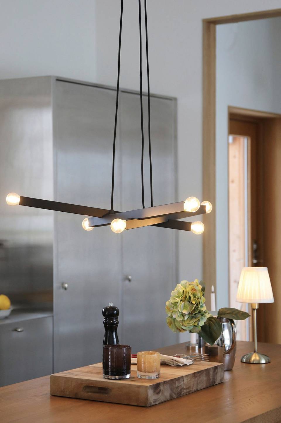 Markslöjd Taklampa Stack 6L, svart från Markslöjd, bild 2