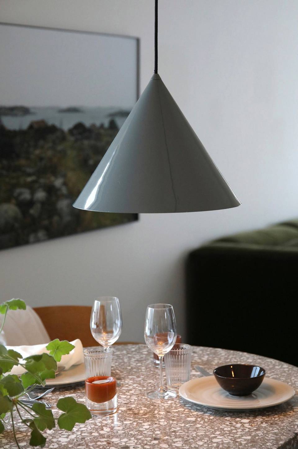 Markslöjd Taklampa Tip 37,5 cm, grå från Markslöjd, bild 2