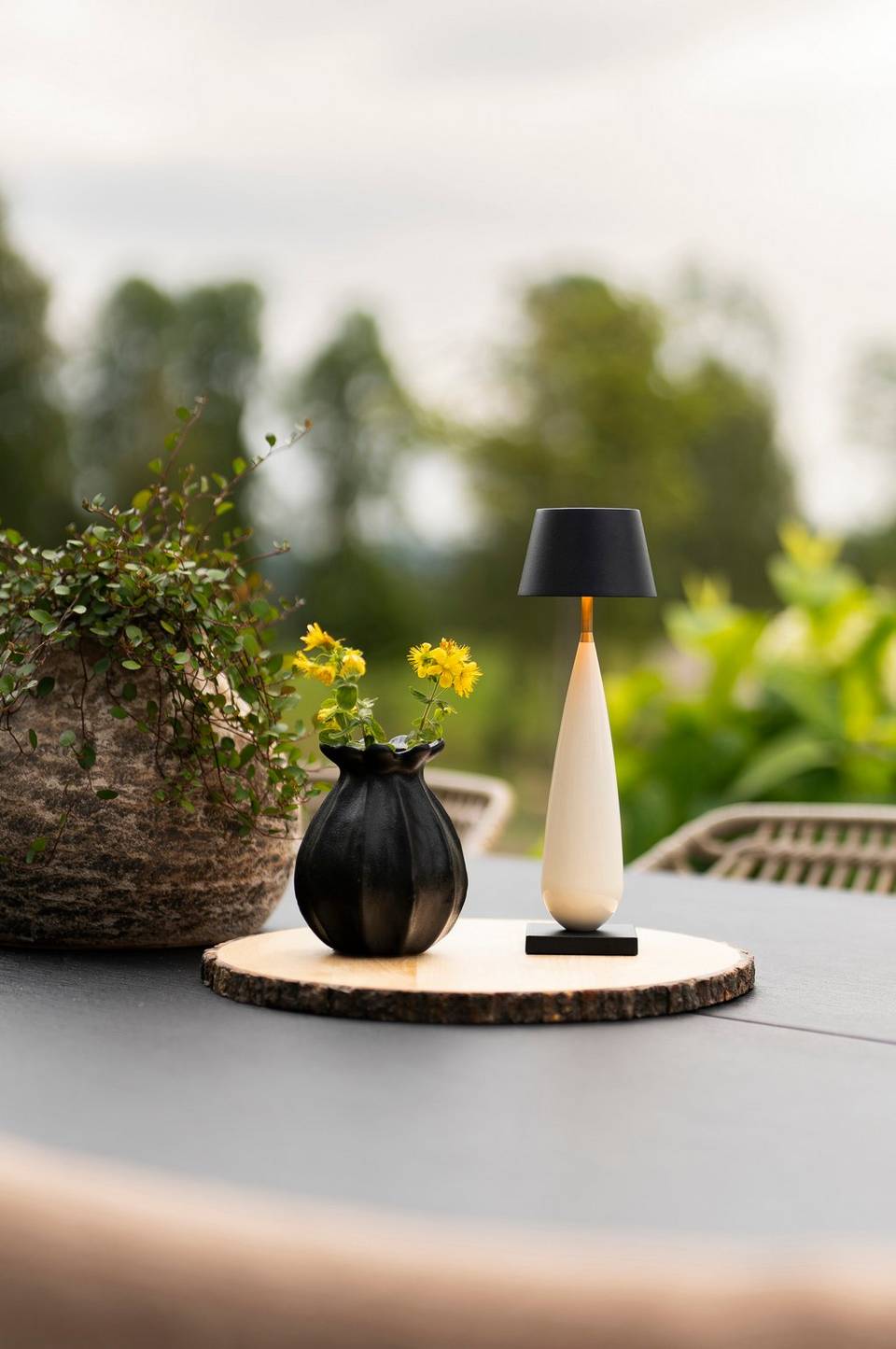 Konstsmide Bordslampa Frejus usb, beige från Konstsmide, bild 2