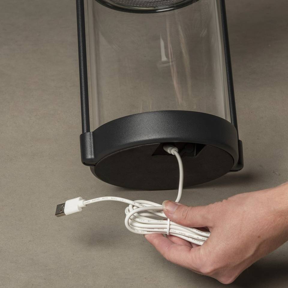 Konstsmide Bordslampa Crotone usb / solarcell, svart från Konstsmide, bild 2