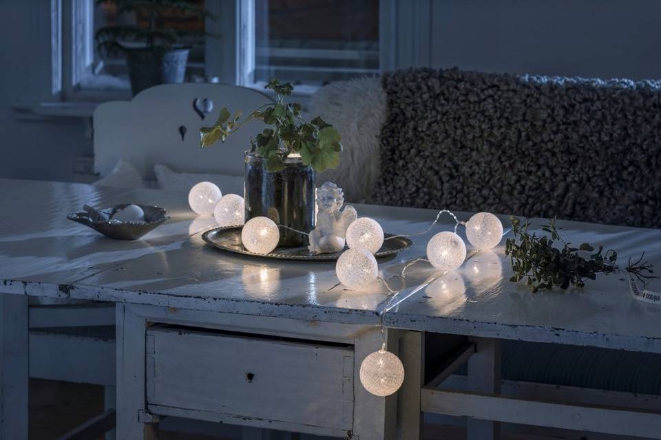 Konstsmide B/O Bomullstussar, ljusslinga med 10 LED-lampor, vit från Konstsmide, bild 2