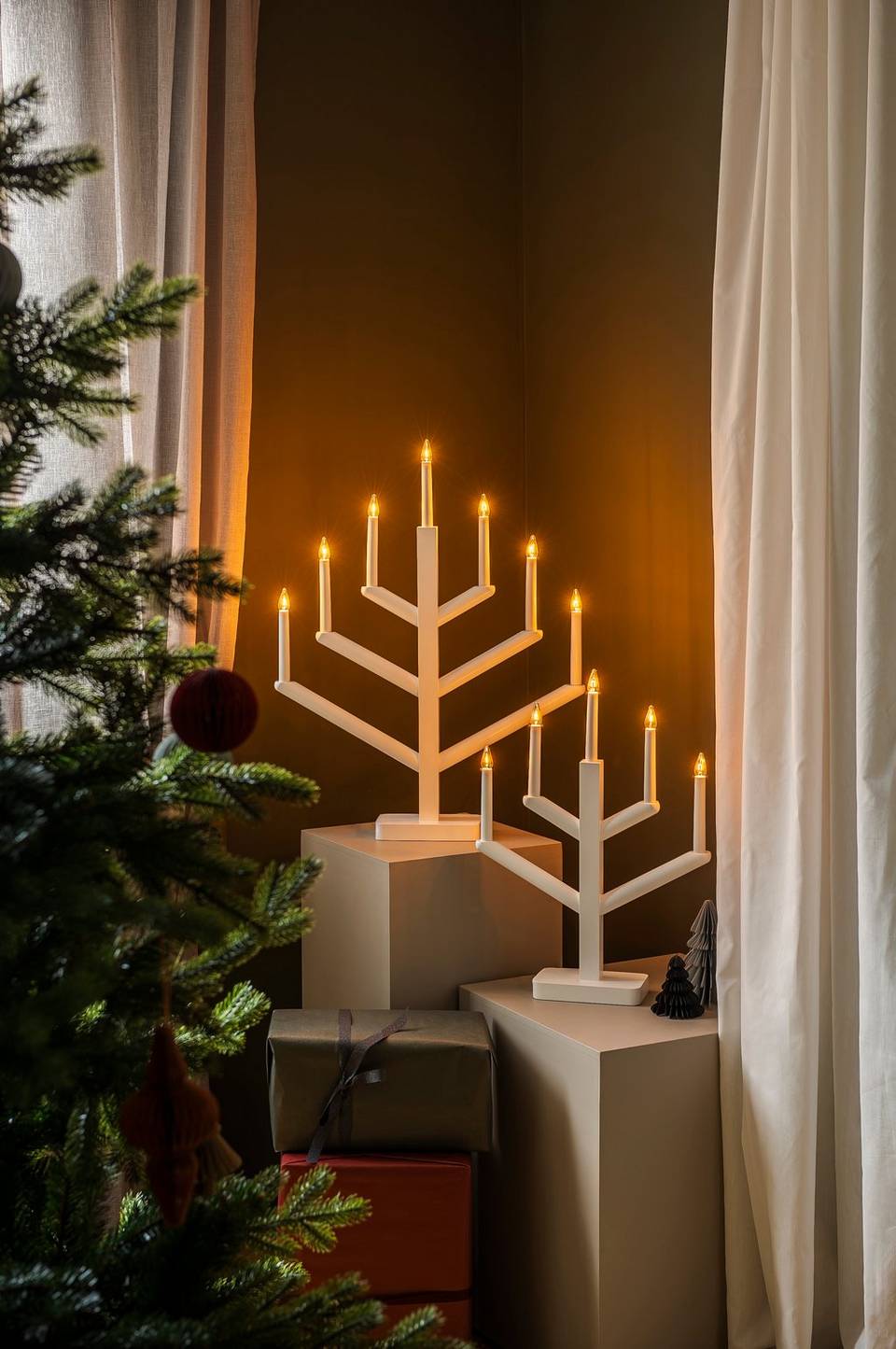 Konstsmide Ljusstake Granen trä 5 glödlampor, vit från Konstsmide, bild 2