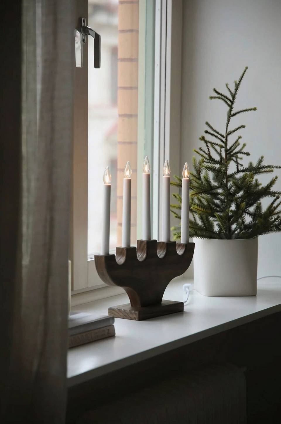 Markslöjd Ljusstake Spira 5L furu, brun från Markslöjd, bild 2