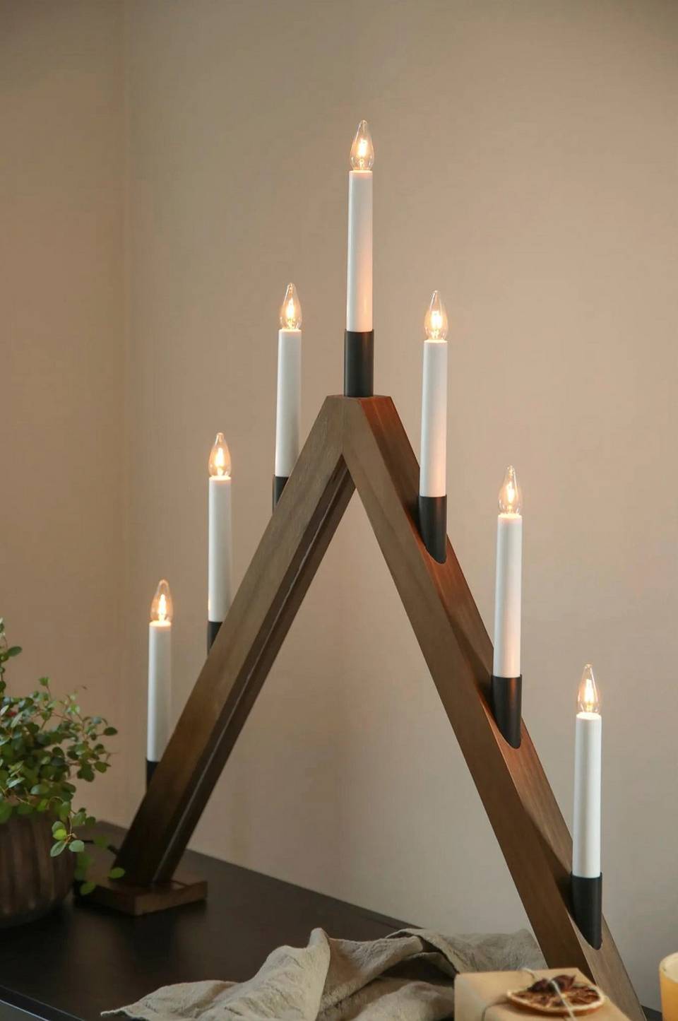 Markslöjd Ljusstake Ember 7L, brun från Markslöjd, bild 2