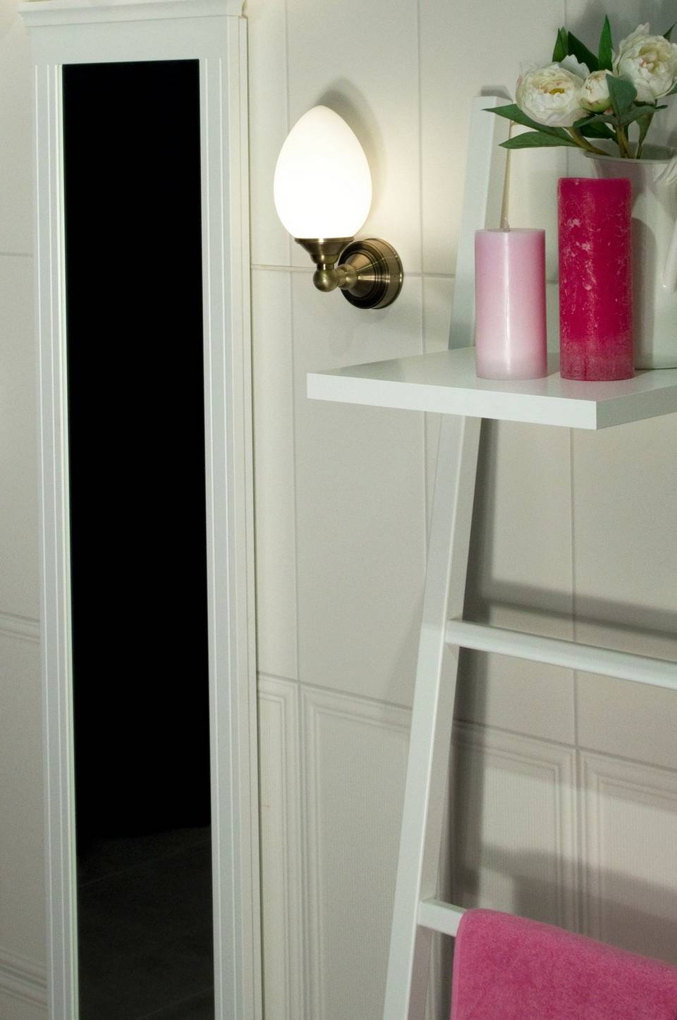 Aneta Lighting Badrumsbelysning Luigi Vägglampa, brons från Aneta Lighting, bild 2