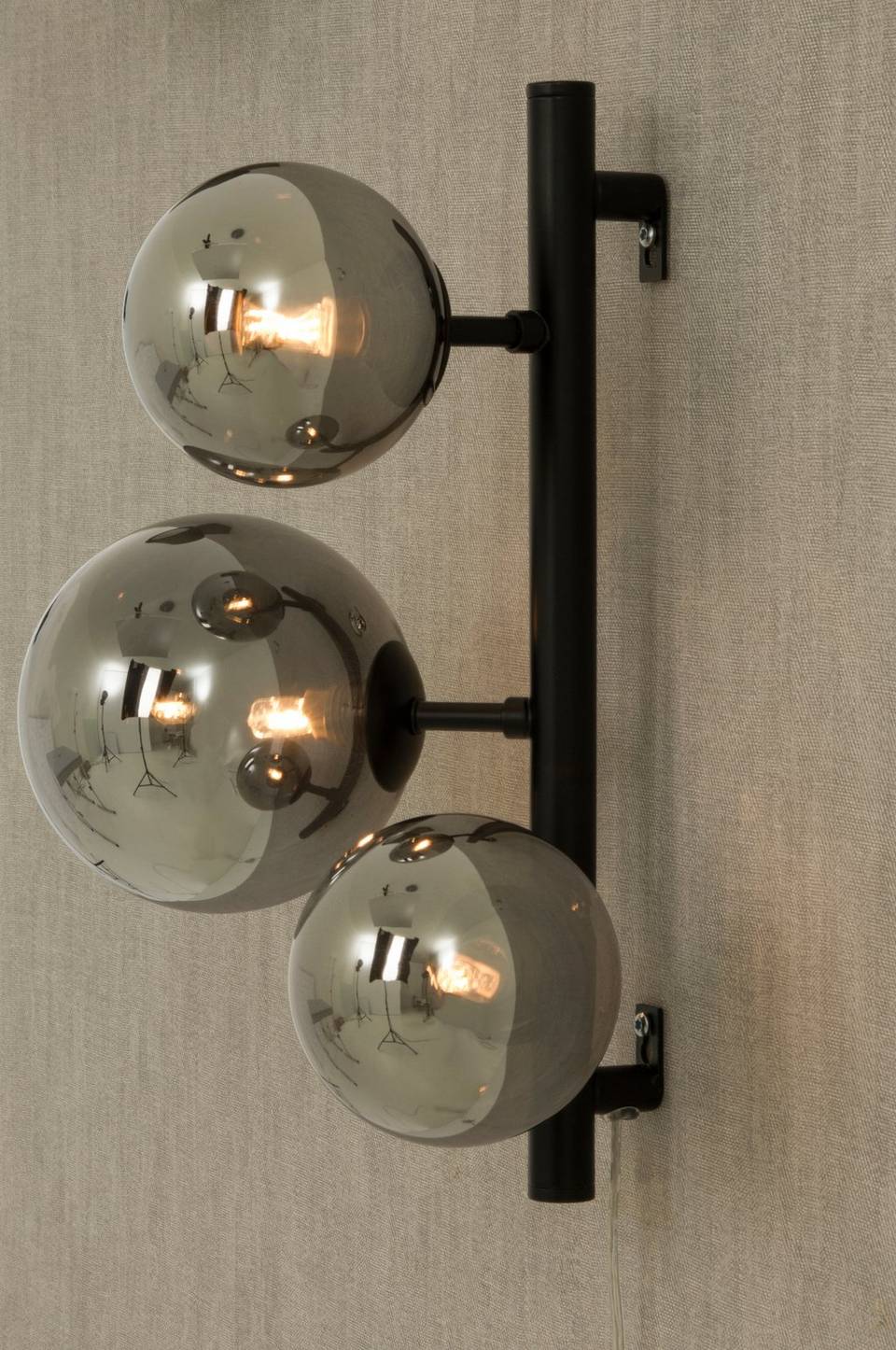 Aneta Lighting Vägglampa Molekyl, svart från Aneta Lighting, bild 2