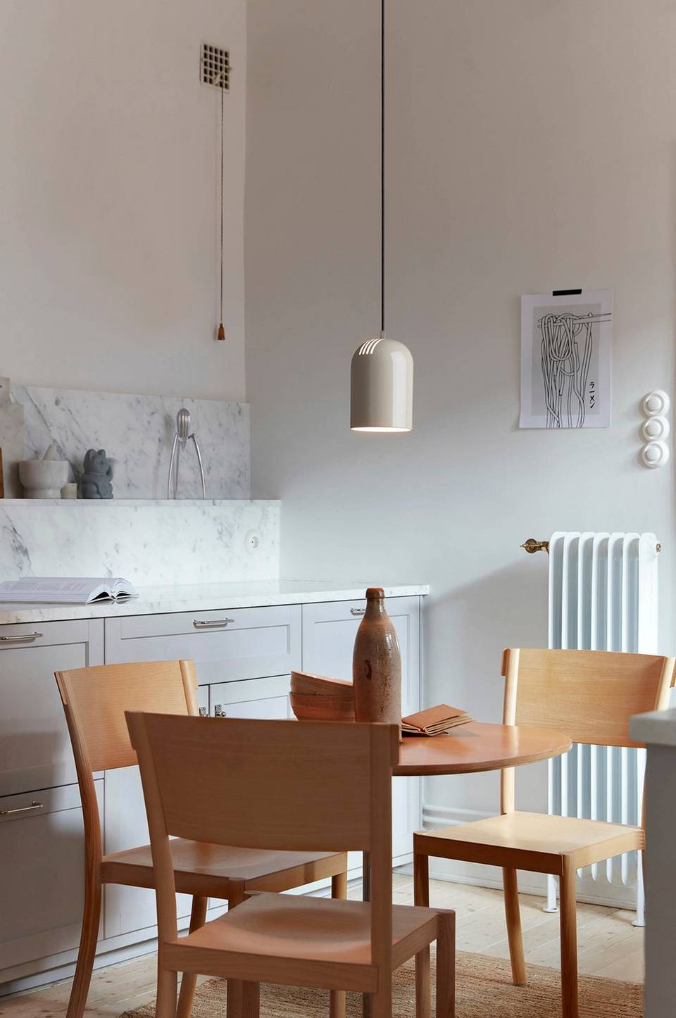 CO Bankeryd Taklampa Lennon, beige från CO Bankeryd, bild 5