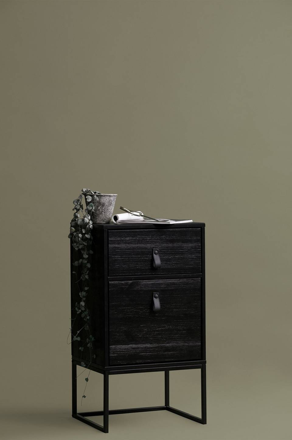 Woood Sängbord Zola, svart från Woood, bild 5